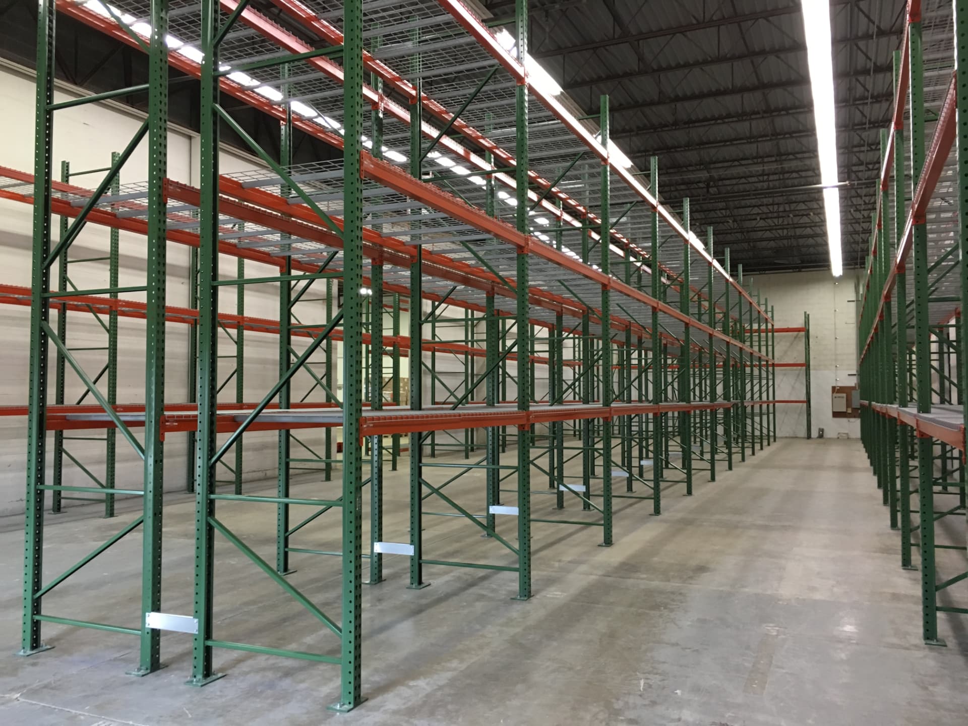 Pallet rack installation